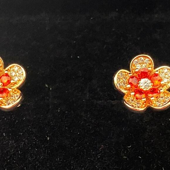 Neiman Marcus Austrian 925 Sterling Silver Crystal Flower Stud Earrings - Picture 4 of 4